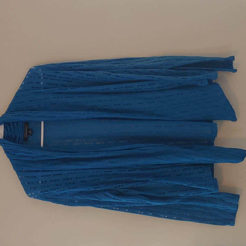 Spring & Mercer Blue Cardigan with a Rip Design, Size XL